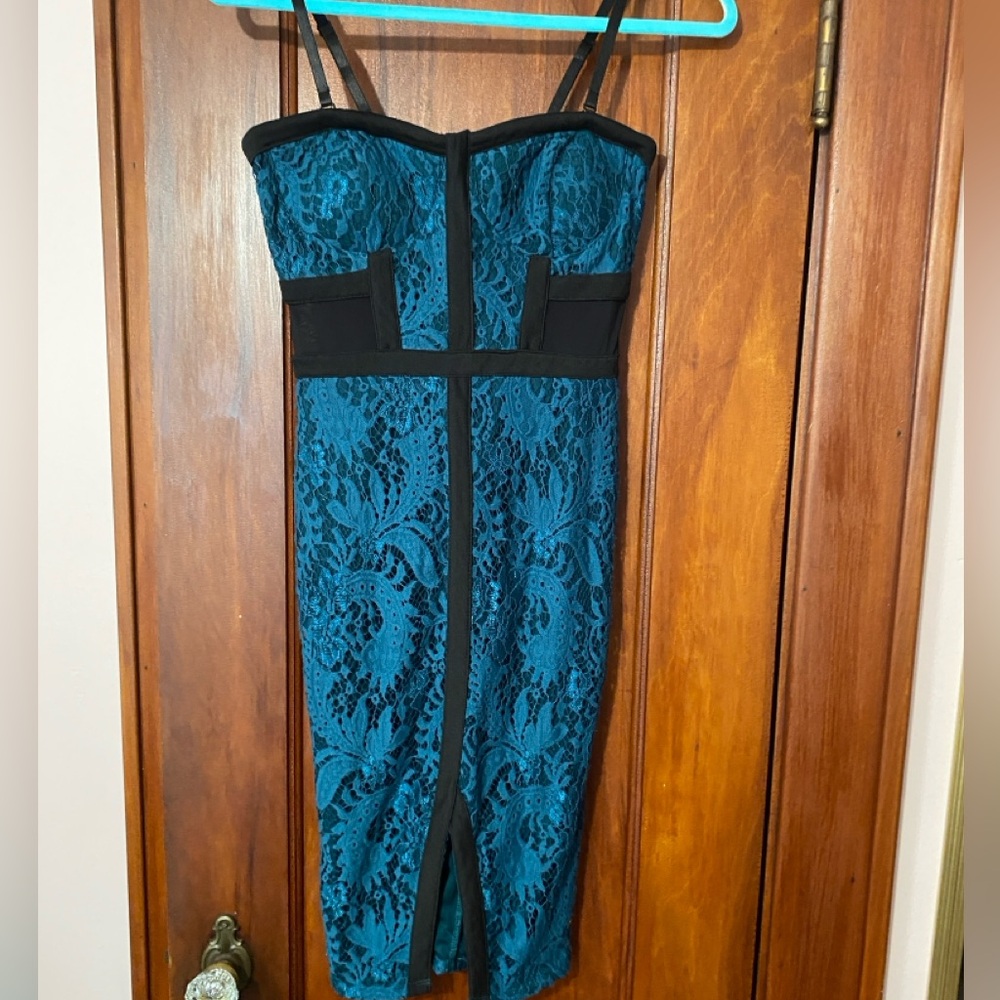 Blue Lace midi dress size S